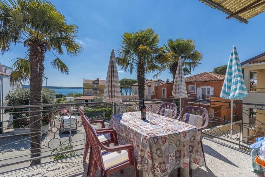 Apartment Zak Novigrad Istria Exterior foto